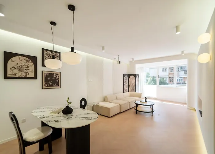 Shanghai Downtown Yi Du B&B - Near Hongqiao Station And Jiaotong University